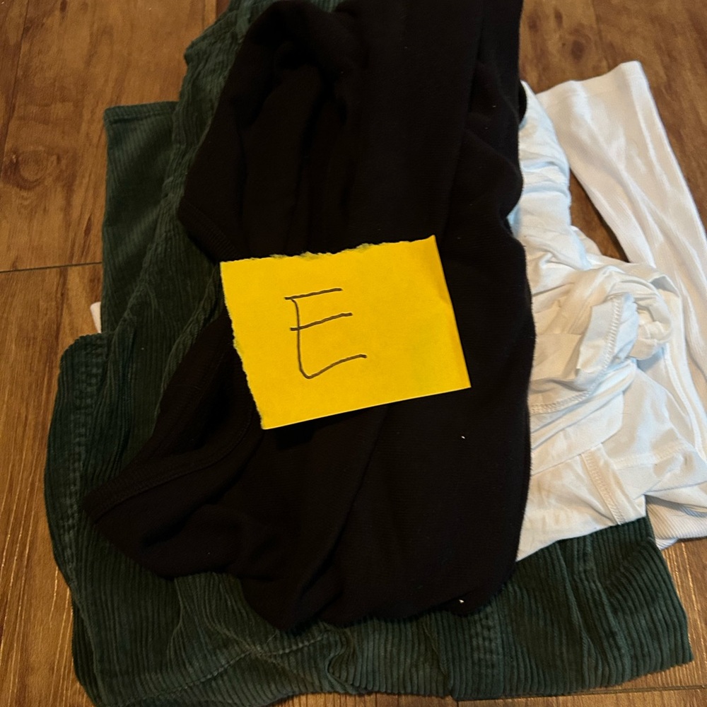 Bundle E new items (350$) - Picture 3 of 9